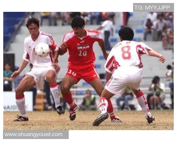 中国男足球星排名前十名盘点与分析 聚焦时代先锋与未来之星 中国男足球星排名前十名盘点与分析 聚焦时代先锋与未来之星