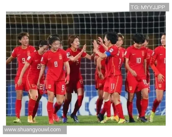 中国足球球星收入排名揭秘 国内外顶级球员薪资差距解析