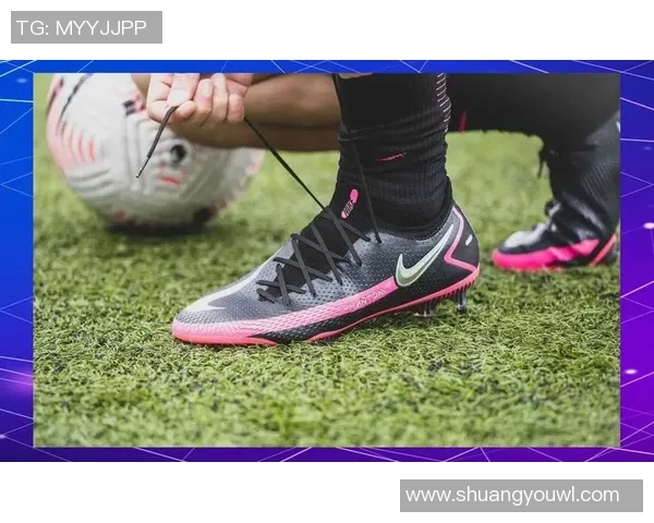 以足球卫星球员需求为中心探讨现代足球鞋设计与创新发展趋势 以足球卫星球员需求为中心探讨现代足球鞋设计与创新发展趋势