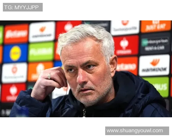 最失意的足球明星聚集地：那些曾辉煌却无缘冠军的传奇球队故事