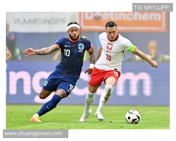 波兰足球历史上首位黑人球星的成长与突破之路